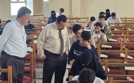 كلية العلوم الإدارية بجامعة عدن تختتم امتحانات الفصل الأول وتستعد للفصل الدراسي الثاني 