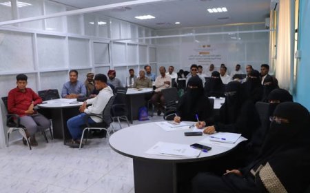 تدشين الدورة التدريبية النوعية بعنوان تطوير المحتوى الرقمي للإعلام التربوي على مستوى المحافظة والمديريات .