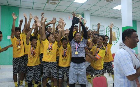 اتحاد حي السلام يتوج للمرة ال12 في تاريخه بلقب كاس الدوري التنشيطي لنادي المكلا 