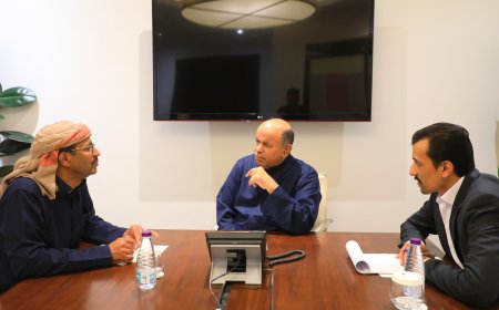 عضو مجلس القيادة الرئاسي محافظ حضرموت يلتقي وزير النفط والمعادن