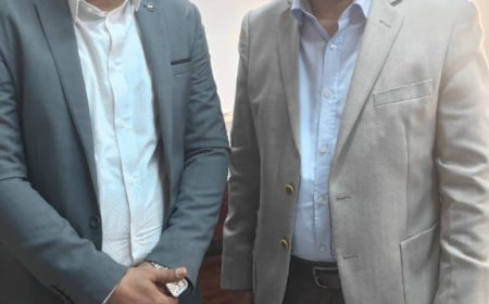 نورس فريد بركات يهنئ المهندس عدنان الكاف بمناسبة تعيينه وزيرًا للكهرباء