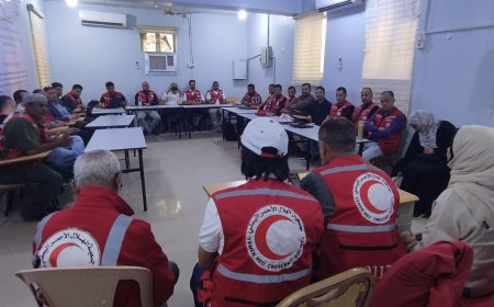 الهلال الأحمر اليمني فرع عدن يفتتح اجتماعه السنوي لمنسقي إدارة الكوارث وغرف العمليات