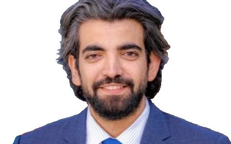 بالفيديو.. تصريح ناري لعمرو البيض يكشف موقف الانتقالي من وزراء الجنوب في حكومة الجديدة