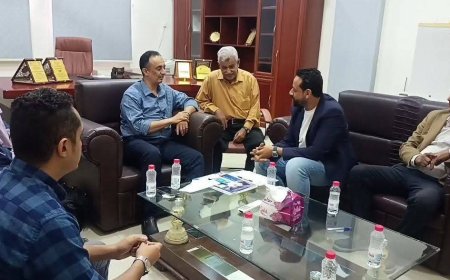 الشعبي يؤكد أهمية تعزيز الشراكةوالتنسيق بين مكتب الصحة والهيئة العليا للأدوية في عدن