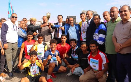 إقامة الماراثون الطلابي الثاني في خور مكسر وسط مشاركة واسعة