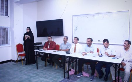 كلية التربية عدن تحتفي بطلاب مبدعين من كليات الجامعة