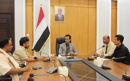 الوكيل الجيلاني يعقد اجتماعًا لبحث جهود توفير الغاز المنزلي وخطة تموين السوق المحلي