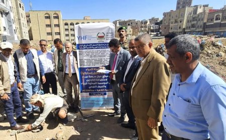 تعز..تسلّم مشروع إعادة تأهيل شبكة المياه بموقع استضافة النازحين في محيط مدرسة صدام