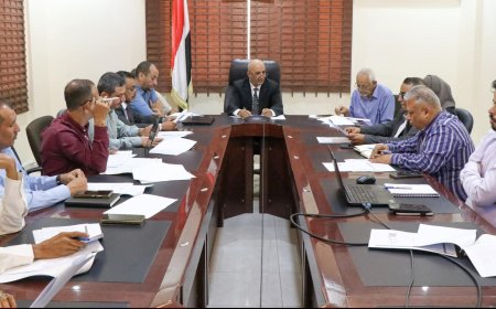 وزير المياه والبيئة يترأس اجتماعاً موسعاً بعدن لمناقشة خطة عمل الوزارة للعام 2026م  