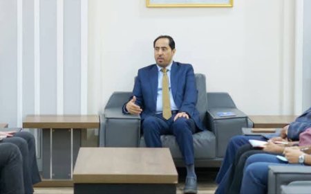 البكري يبحث مع مكتب المبعوث الأممي جهود الحكومة وتطبيع الاوضاع