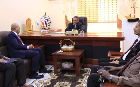 الوزير أمين القدسي يطلع على تحضيرات المؤتمر الدولي الأول للتحول الرقمي والتنمية المستدامة