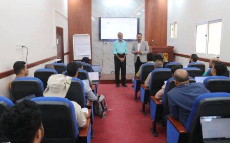 الوزير العقربي يدشن دورة متخصصة في “ArcGIS Pro” بعدن لتعزيز كفاءة صيانة الطرق وإدارة الأصول