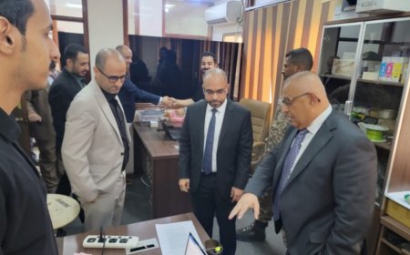 وزير الاتصالات وتقنية المعلومات يطلع على سير العمل بشركة “تيليمن”