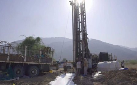 تعز.خلية الأعمال الإنسانيةتنجز بئراً ارتوازية في مقبنة وتوفر المياه لـ1500 مستفيد.