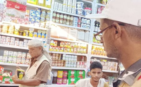 مكتب الصناعة والتجارة بخورمكسر يواصل حملاته الرقابية على الأسواق والأحياء ويضبط المخالفات التموينية