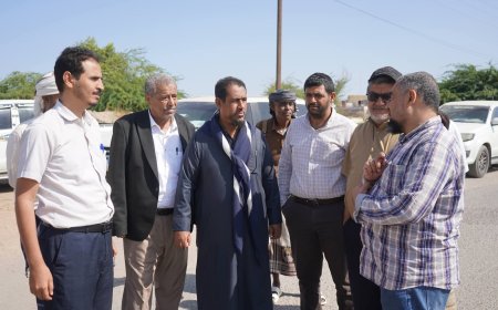 بتوجيهات وزير الأشغال العامة والطرق: تسليم موقع مشروع خط جعار–باتيس بأبين الى الجهة المنفذة ضمن خطة تطوير البنية التحتية للطرق