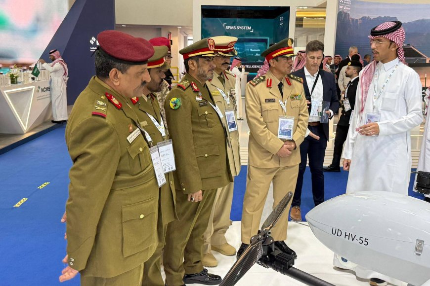 قائد محور الغيضة اللواء سالم كدة يشارك في افتتاح معرض الدفاع العالمي في الرياض