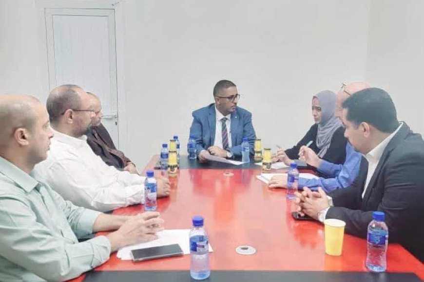 قيادة مؤسسة مطابع الكتاب المدرسي تبحث مع وزارة التخطيط مناقصة توريد ورق طباعي بتمويل كويتي&nbsp;