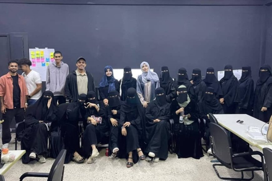 تنفيذ المعهد التقني الصناعي بعدن .. مناقشة مشاريع رواد الأعمال الشباب ضمن دورة ريادة الأعمال والمشاريع الصغيرة