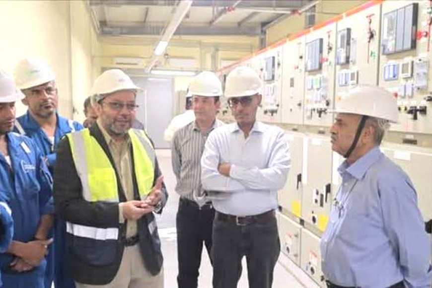وزير الكهرباء والطاقة يتفقد محطة &ldquo;بترو مسيلة&rdquo; بعدن ويؤكد دعم تشغيلها بكامل طاقتها خلال الصيف