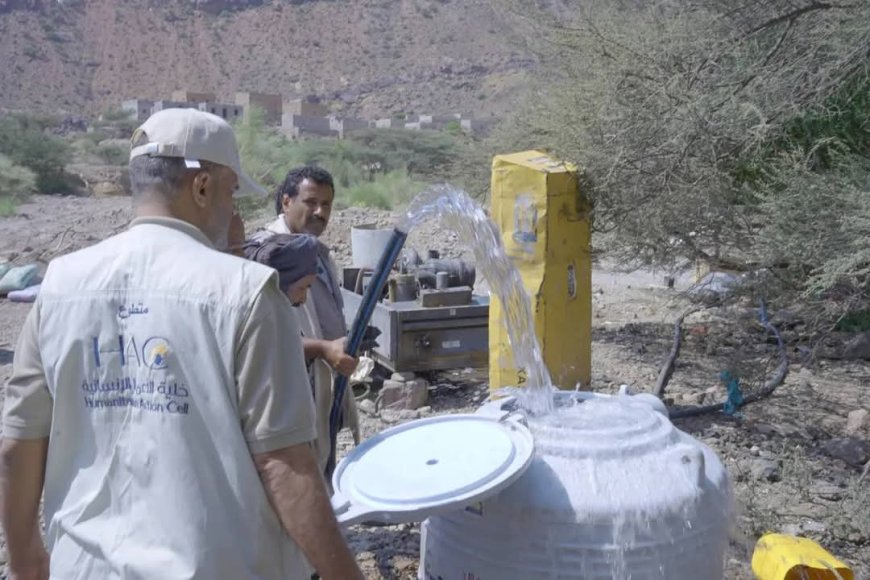 لحج..استجابة لمناشدة الأهالي.. الخلية الإنسانية تنفذ مشروع مياه لأهالي قرية الأغبرة فيها