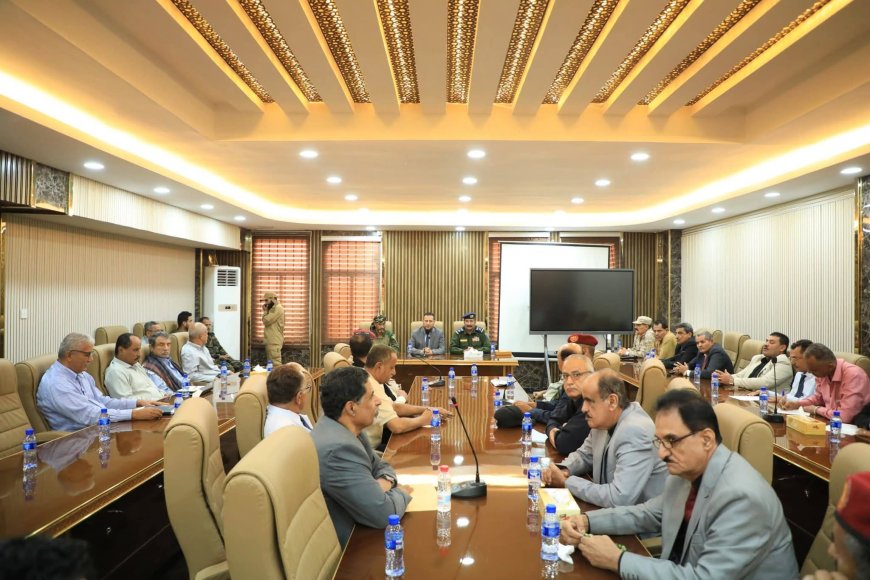 المحافظ عبدالرحمن شيخ يلتقي منتدى الشهيد عاطف للسلام والتنمية ويؤكد أهمية التكاتف والعمل الجماعي لأجل عدن