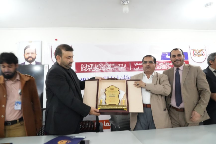 مستشفى كرى العام يكرم الموظفين المثاليين للعام 2025م