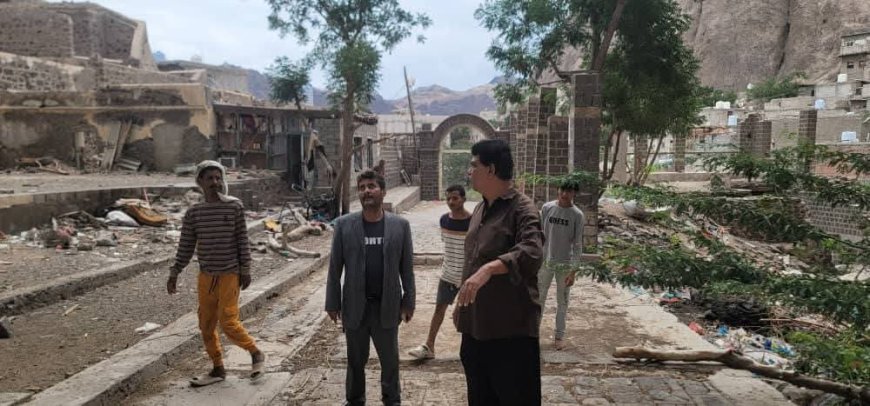 وكيل نيابة الآثار بعدن يتخذ إجراءات قانونية ضد محاولات التعدي على (حوش) معبد أثري في كريتر