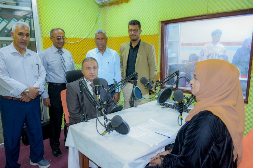كأول إذاعة تعليمية أكاديمية في الوطن.. جامعة عدن تدشن البث المباشر لإذاعة «صوت الجامعة» 