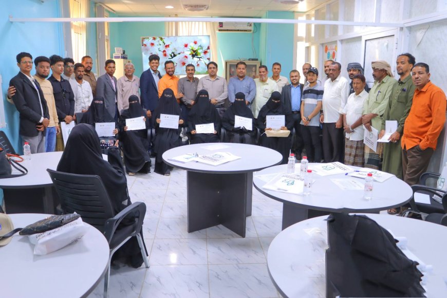 النائب الحامد يكرم المشاركين في الدورة التدريبية النوعية بعنوان تطوير المحتوى الرقمي للإعلام التربوي على مستوى المحافظة والمديريات.