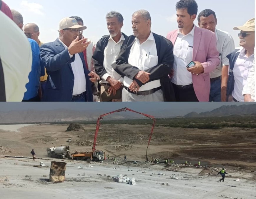 في زيارة ميدانية نظمها مكتب الإعلام والسلطة المحلية بأبين ..  الزامكي: إنجاز 95% من المرحلة الأولى لمشروع سد حسان الاستراتيجي