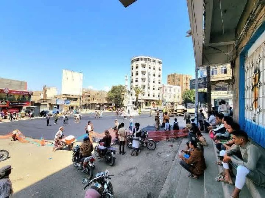 تعز..إشادة شعبية بجهود المشمر في تعبيد شـوارع مديرية القاهرة