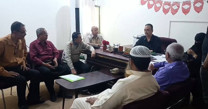 بحضور مدير عام صحة عدن.إجراءعملية الاستلام والتسليم بين المديربن السلف والخلف لمستشفى الأمراض النفسية