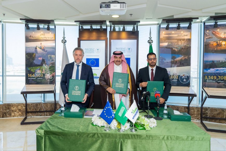 الرياض تشهد توقيع اتفاقية تمويل مشروع تعزيز الأمن المائي بالطاقة المتجددة في مأرب