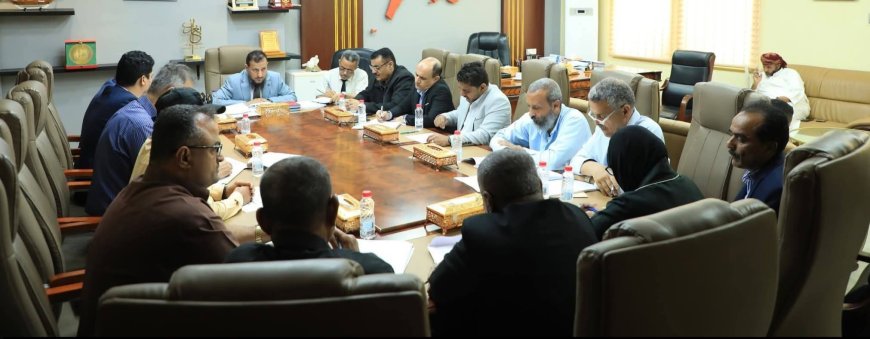 برئاسة المحافظ عبد الرحمن شيخ.. 31 مليار ريال تقدير البرنامج الاستثماري في العاصمة عدن للعام 2026