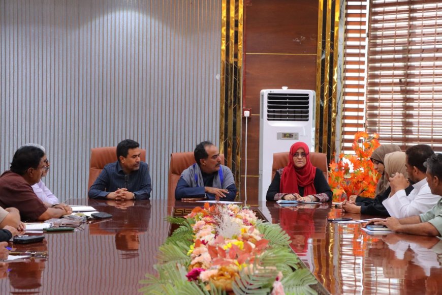 مدير عام خورمكسر يستقبل فريق النزول الميداني المكلف من المحافظ لمشروع المسح الأولي للكفاءات