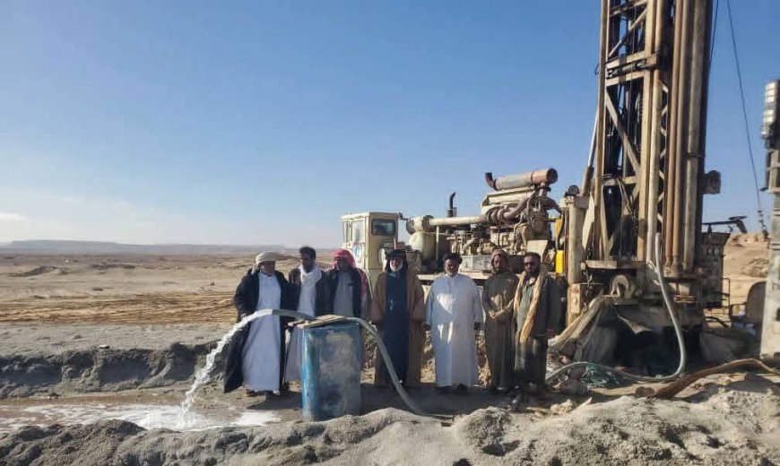 مكتب مياه الريف بالمهرة يعلن استكمال حفر عدد من الآبار الارتوازية بمديرية منعر