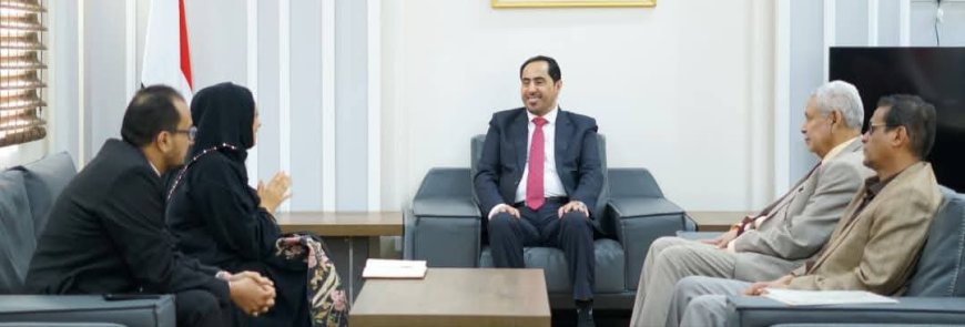 الوزير البكري يبحث مع المجلس البريطاني تعزيز التعاون الشبابي