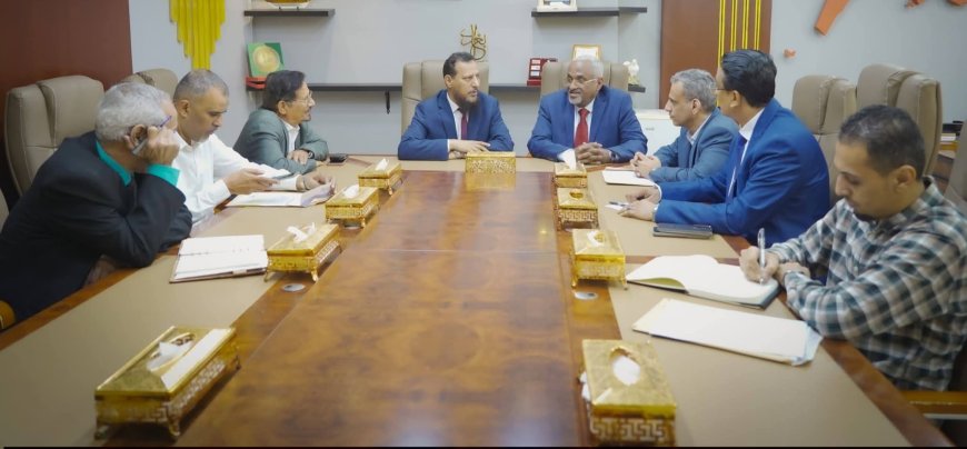 شيخ وباسلمة يناقشان سُبل تعزيز العمل الإداري للسلطة المحلية وتمكينها اقتصادياً وتنموياً