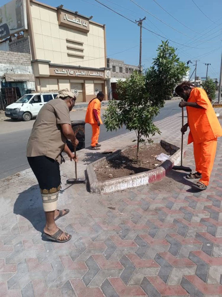 استمرار حملة “عدن مدينتي نظافتها مسؤوليتي” في مديرية الشيخ عثمان