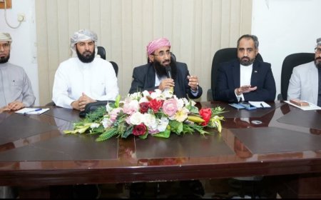 وزير الأوقاف يناقش مع ممثلي المنشآت المعتمدة مستجدات العمرة واستكمال ترتيبات موسم الحج 1447هـ