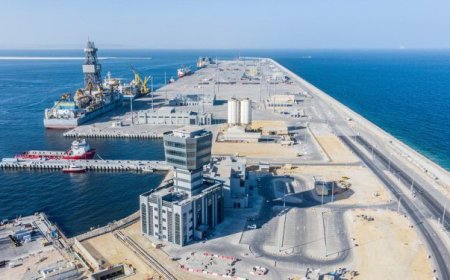 تعرض ميناء الدقم في سلطنة عمان لاستهداف بطائرتين مسيرتين