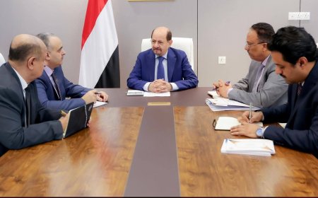 رئيس الوزراء يلتقي برئيسي مصلحتي الضرائب والجمارك