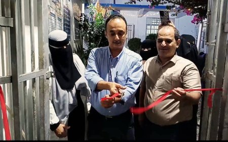 الشعبي يدشن مخيم طبي مجاني للأمراض المزمنة في مجمع  خورمكسر الصحي بعدن