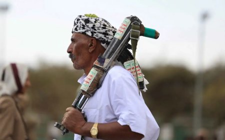 أسلحة إيرانية للحوثيين؟.. خفايا وصول 3 طائرات إلى صنعاء