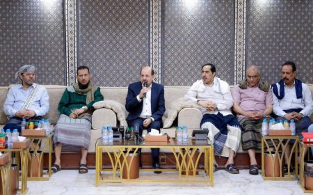 وزير التربية العبادي يشارك في الأمسية الرمضانية المنعقدة برئاسة دولة رئيس الوزراء شائع الزنداني بعدن