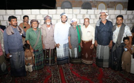 الشيخ العكبري يزور مقادمة وأعيان ووجهاء سيبان بمنطقة العيون 