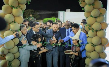 خلال تدشين المعرض الوطني للبُن والتمر.. المحافظ عبدالرحمن شيخ: العاصمة عدن تؤكد أحقيتها باستعادة مكانتها الريادية كمركز اقتصادي