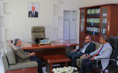 جامعة عدن ووزارة الاتصالات تبحثان تعزيز الشراكة ودعم التحول الرقمي