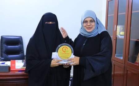 صندوق تنمية المهارات الإدارة العامة يكرّم مختصة التدريب والتأهيل أسوان جعفر بمناسبة اليوم العالمي للمرأة